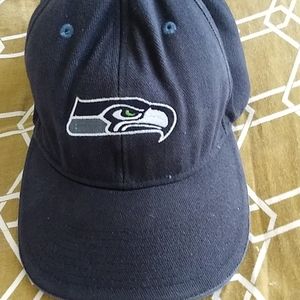 Seattle Seahawks  NFL  1Sz hat $28+Free hat